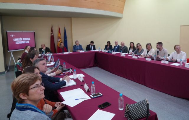 Salud y Política Social preparan un nuevo sistema de continuidad asistencial para mejorar la atención de los usuarios de residencias - 2, Foto 2