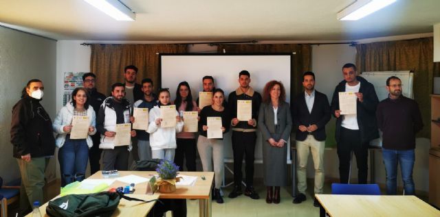 Los participantes en un programa para jóvenes del SEF mejoran el acceso al yacimiento de pinturas rupestres de Ricote - 1, Foto 1