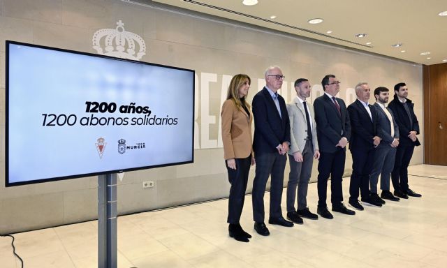 El Ayuntamiento y el Real Murcia impulsan la donación de 1.200 abonos a personas en situación de vulnerabilidad - 1, Foto 1