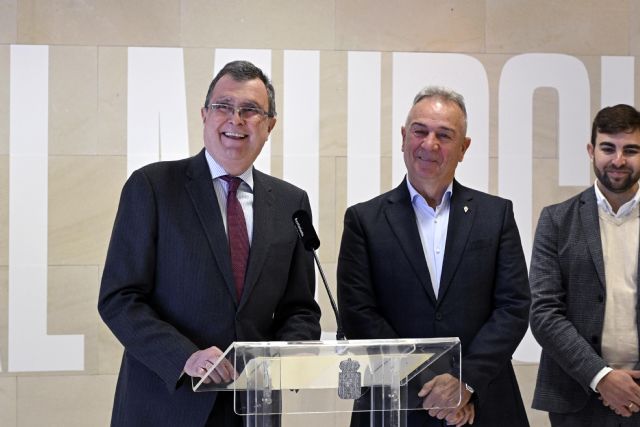 El Ayuntamiento y el Real Murcia impulsan la donación de 1.200 abonos a personas en situación de vulnerabilidad - 2, Foto 2