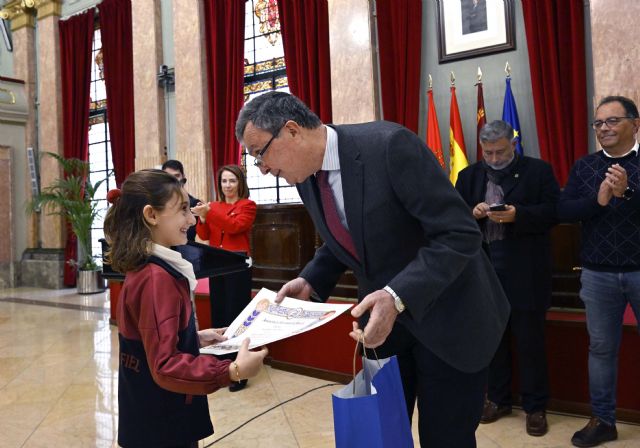 Cerca de 200 alumnos de primaria participan en el concurso 'Dibuja tu Belén' - 3, Foto 3