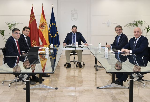 Una multinacional abrirá su centro tecnológico en la Región y dará empleo a 400 personas en tres años - 1, Foto 1