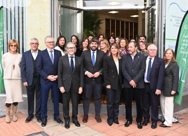 López Miras inaugura la nueva sede de la Asociación Espa&ntilde;ola Contra el Cáncer en Cartagena - 2, Foto 2