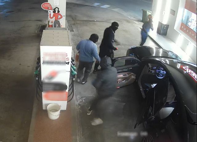La Guardia Civil desarticula un grupo criminal al que atribuye más de un centenar de robos en gasolineras, comercios y viviendas - 4, Foto 4