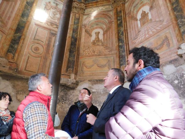 Fulgencio Gil y Francisco Bernabé visitan las obras de recuperación de la iglesia de Santa María en las que el Gobierno de España ha invertido más de 1.080.000 euros - 4, Foto 4