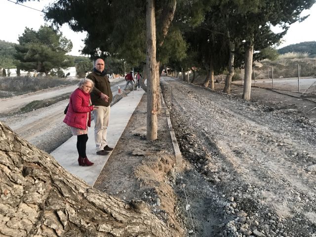 Las obras del Camino del cementerio renovarán la acometida del agua y mejorarán la fluidez del tráfico - 1, Foto 1