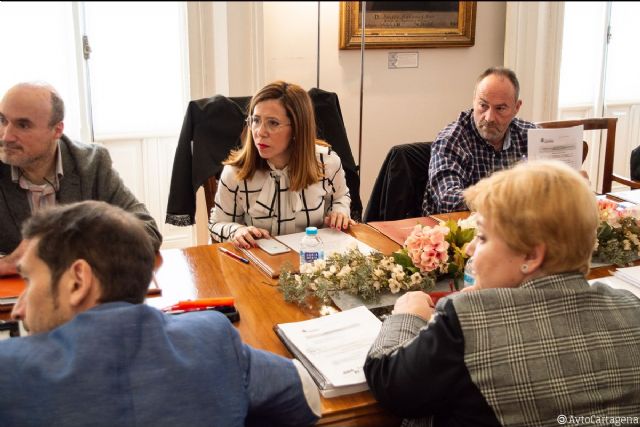 La alcaldesa expone la nueva situación industrial y plantea la renovación del convenio con Navantia para formar a futuros trabajadores - 1, Foto 1