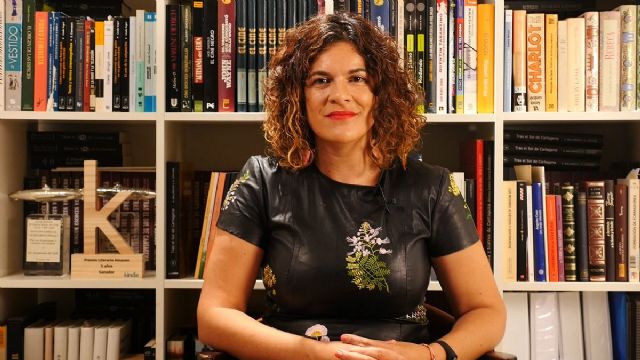 La escritora y cineasta Ana Ballabriga hará un análisis de la novela romántica en Cartagena Piensa - 1, Foto 1