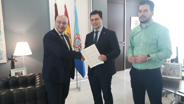 Un convenio con Carrefour completa las plazas de prácticas para el curso de certificación de actividades de auxiliar de almacén - 1, Foto 1