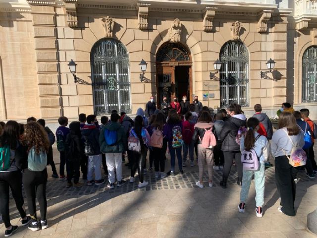 El colegio José Antonio de Fuente Álamo realiza la primera visita al Puerto de Cartagena con el programa educativo Conoce tu Puerto - 1, Foto 1