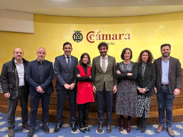 Frente a las previsiones pesimistas, la economía está resistiendo: Juan Carlos Martínez, profesor IE Business School - 2, Foto 2