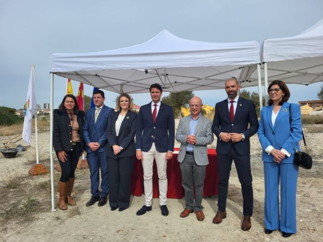 Arrancan las obras del centro de salud Molina-Este, en Cañada de las Eras, con la firma del acta de replanteo - 1, Foto 1