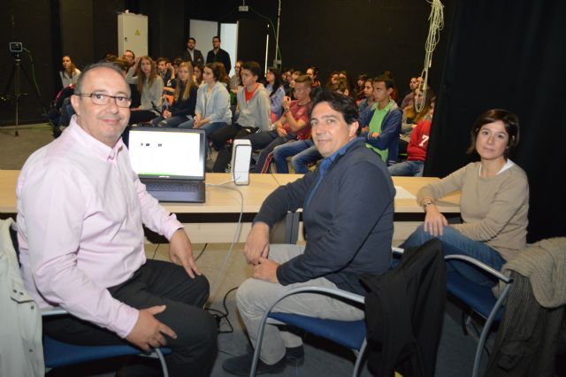 Estudiantes del Narval reciben una masterclass de cine en la UPCT - 2, Foto 2