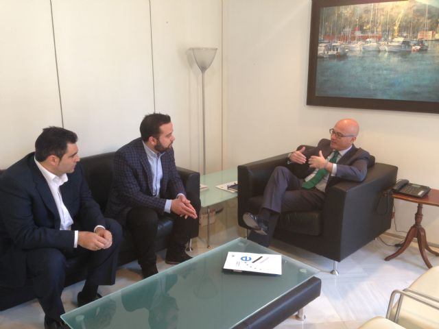 Reunión del consejero de Turismo con Hostecar - 1, Foto 1