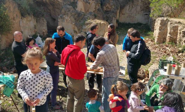 El taller ornitológico fabricó nidos y comederos con materiales reciclados y anilló a 33 aves - 1, Foto 1