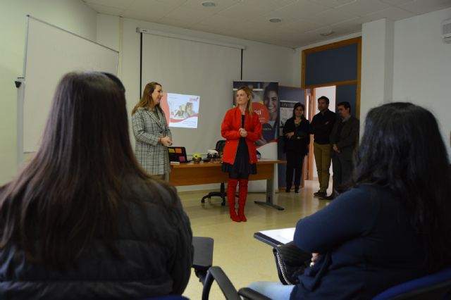 El proyecto 'GIRA' apoya iniciativas laborales femeninas en Las Torres de Cotillas - 1, Foto 1
