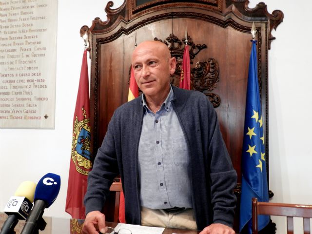 IU demanda actuaciones urgentes frente al comportamiento incívico de algunos individuos en el Barrio de San Cristóbal - 1, Foto 1