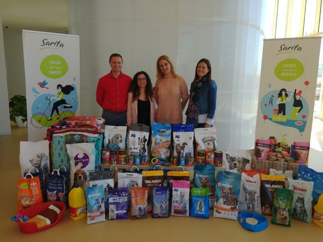 Looije entrega más de 150 kilos de pienso a Aguiproan - 1, Foto 1