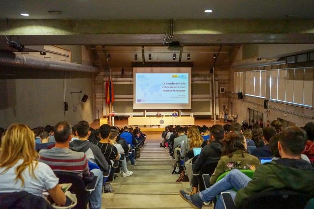 La innovación tecnológica actual es fruto de la estrecha colaboración entre las empresas y los centros de investigación - 2, Foto 2