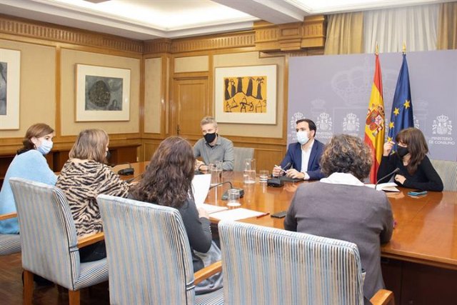 Garzón aborda con Red Acoge, Cáritas y CEAR la situación de exclusión financiera de las personas consumidoras más vulnerables - 1, Foto 1