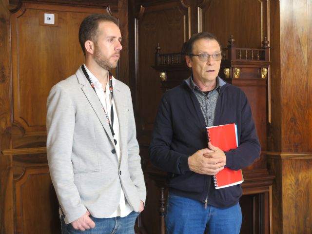 La edad de jubilación de los trabajadores de la industria química y el refino centra la visita del sindicato STR al presidente de la Asamblea - 1, Foto 1