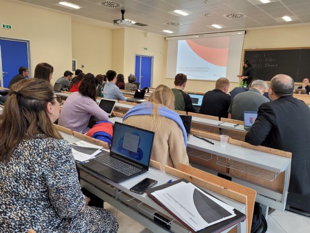 El Ayuntamiento de Molina de Segura participa en dos proyectos europeos que impulsan la utilización de la inteligencia artificial, la denominada Internet de la Cosas, los datos abiertos e interoperables y los servicios electrónicos - 3, Foto 3