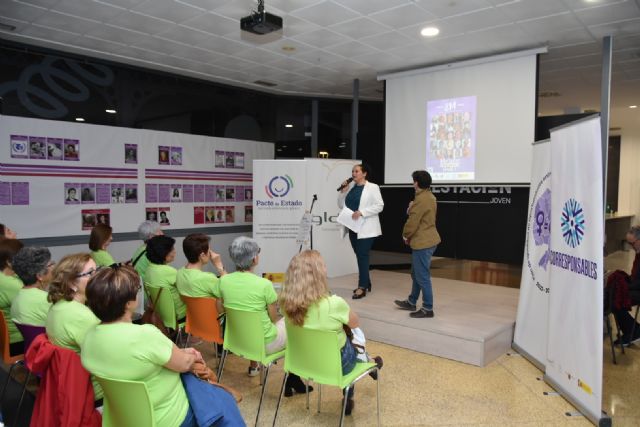 El nuevo Espacio juvenil 'La Estación' acoge la exposición Mujeres que dejan huella organizada por la concejalía de Igualdad - 1, Foto 1