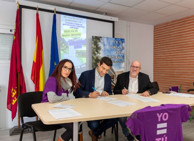 El IES Valle del Segura de Blanca implantará el próximo curso el ciclo de Formación Profesional 'Guía en el medio natural' - 1, Foto 1