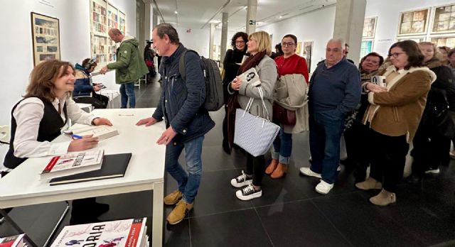 Paloma Sánchez-Garnica, galardonada con el último Premio Planeta, inaugura Río de Letras trasladando al público su pasión por los libros - 3, Foto 3