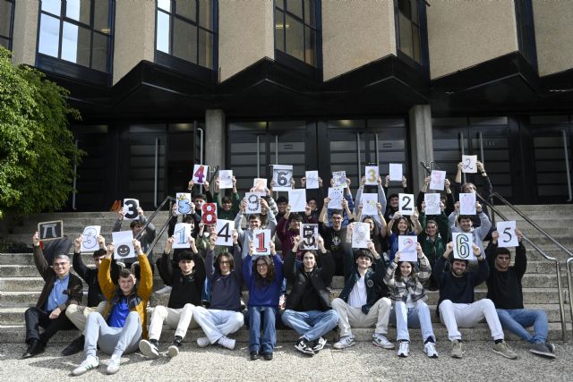 Estudiantes de Física Computacional conmemoran el Día de Pi con una creativa representación numérica - 1, Foto 1