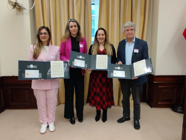 Correos presenta un sello dedicado a la lucha contra la endometriosis - 1, Foto 1