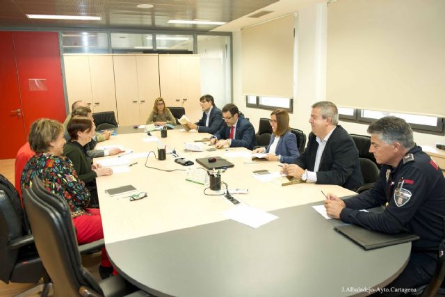 La Fundación Pluralismo y Convivencia presentó al gobierno local un estudio sobre la diversidad religiosa en Cartagena - 1, Foto 1