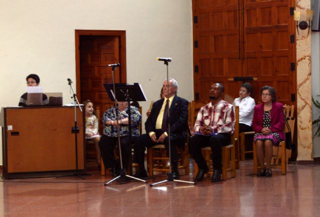 Las iglesias torreñas acogen los oficios para conmemorar la Pasión y Muerte de Jesucristo - 5, Foto 5
