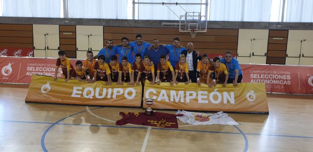 Dos títulos nacionales, un campeonato de España para el fútbol sala alevín y un subcampeonato para el fútbol juvenil, han recaído este fin de semana para las bases de la Región de Murcia. - 2, Foto 2