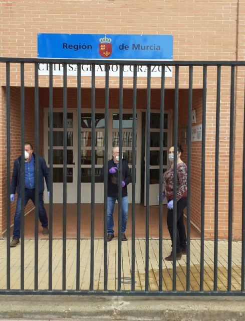 El Ayuntamiento de Lorca pone en marcha un servicio de coordinación de recogida de material didáctico en los centros escolares del municipio - 1, Foto 1