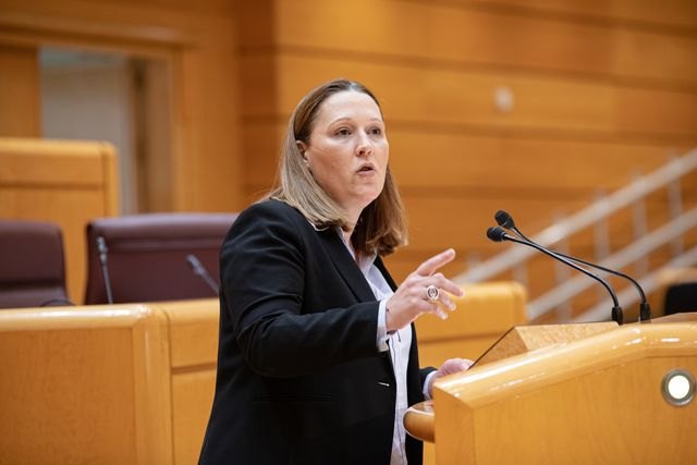 Lourdes Retuerto, senadora socialista por la Región de Murcia, Foto 1