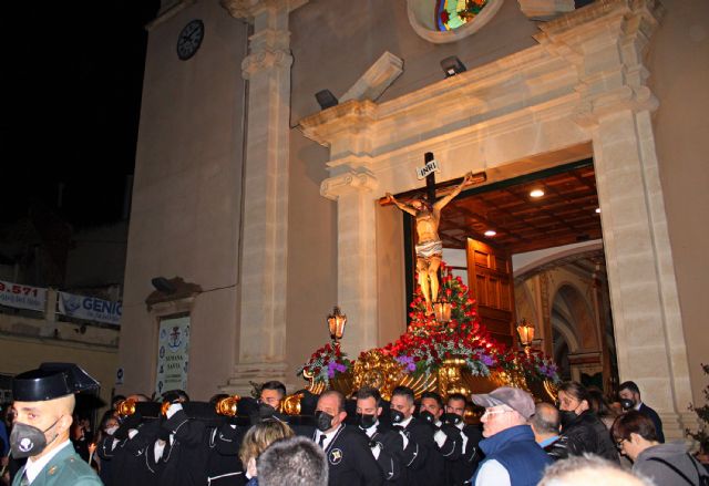 La ilusión del reencuentro pudo al mal tiempo y la procesión del Silencio cumplió con su cita con la Semana Santa - 1, Foto 1