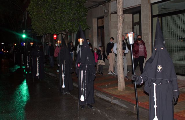 La ilusión del reencuentro pudo al mal tiempo y la procesión del Silencio cumplió con su cita con la Semana Santa - 5, Foto 5