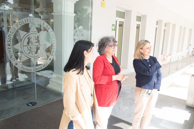 Rectora y consejera de Política Social destacan la importancia de trabajar de forma conjunta en el ámbito académico - 1, Foto 1