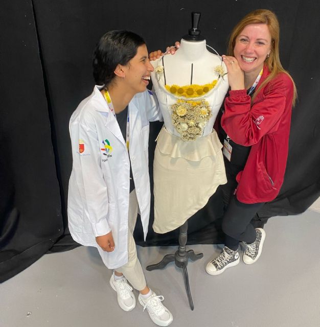 Ikrame Mellouk del Bartolomé Pérez Casas de Lorca logra la medalla de oro del Spainskills de Tecnología de Moda - 1, Foto 1