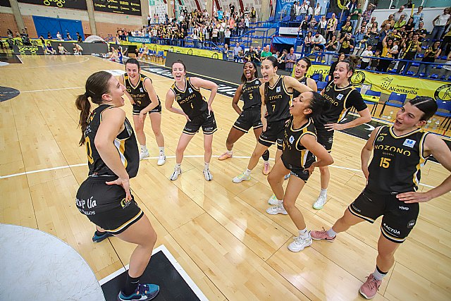 El Hozono Global Jairis hace historia en el baloncesto regional - 1, Foto 1