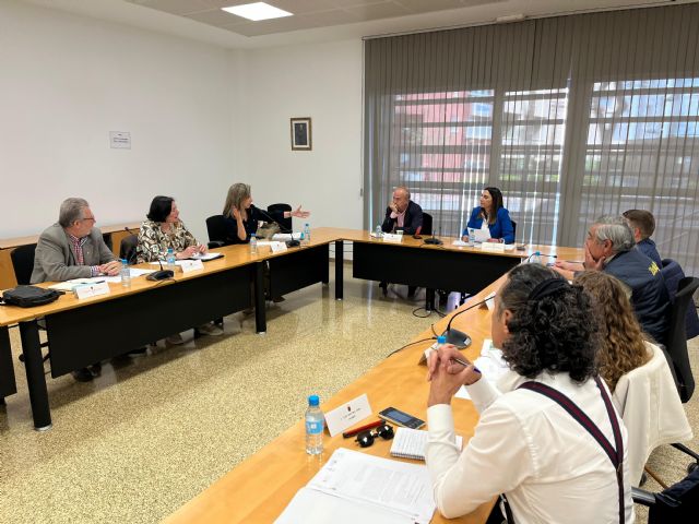 Los productores de almendra afectada por secano dispondrán de hasta 24.000 euros de ayuda para realizar el arranque y replantación - 1, Foto 1