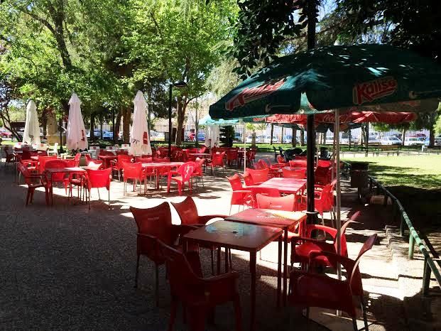 Se aprueba la licitación y pliego de cláusulas para adjudicar el contrato de explotación del servicio de bar-cafetería del parque, Foto 2