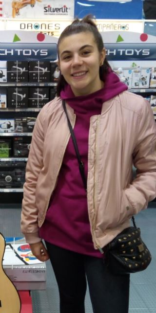 Silvia Cerdán, mejor oradora en inglés representa a España en Londres - 3, Foto 3