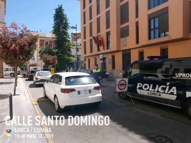 Policía Local detiene a un individuo como presunto autor de un delito de estafa al contratar fraudulentamente servicios de internet, telefonía y alarmas - 1, Foto 1