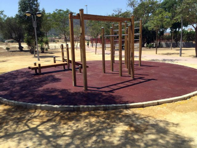 Parques y Jardines revisa las 15 zonas de calistenia de Murcia y sus pedanías - 2, Foto 2