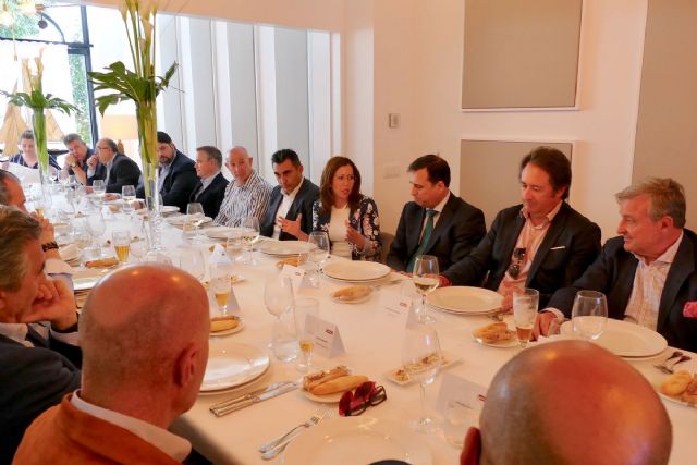 La alcaldesa se reúne con ´La tapa inmobiliaria´ - 1, Foto 1