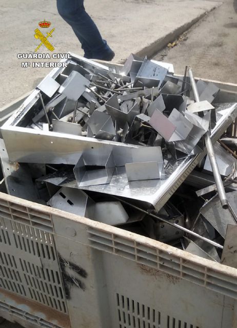 La Guardia Civil recupera materiales metálicos de una granja porcina valorados en cerca de 15.000 euros - 1, Foto 1