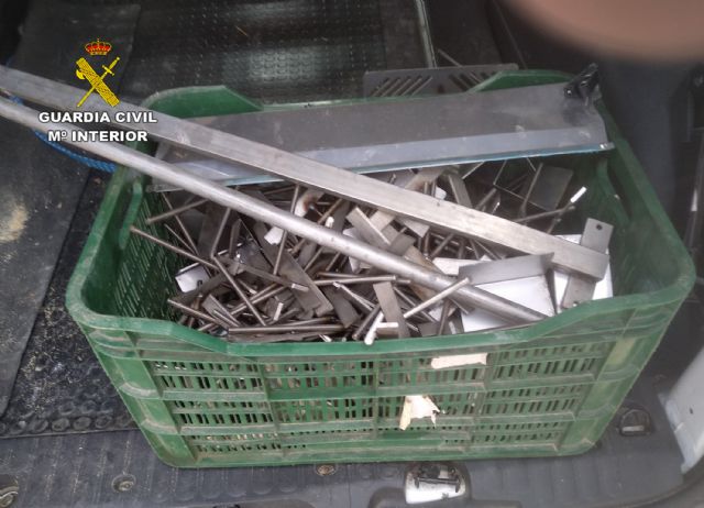 La Guardia Civil recupera materiales metálicos de una granja porcina valorados en cerca de 15.000 euros - 3, Foto 3