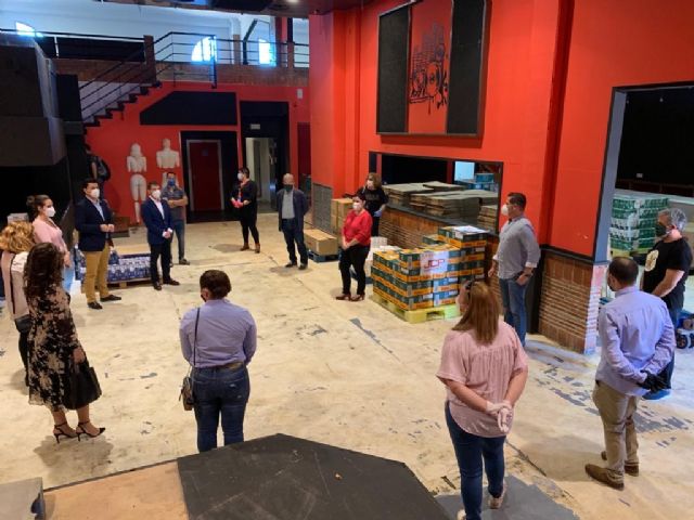 Los portavoces municipales visitan el recién creado banco de alimentos municipal - 1, Foto 1